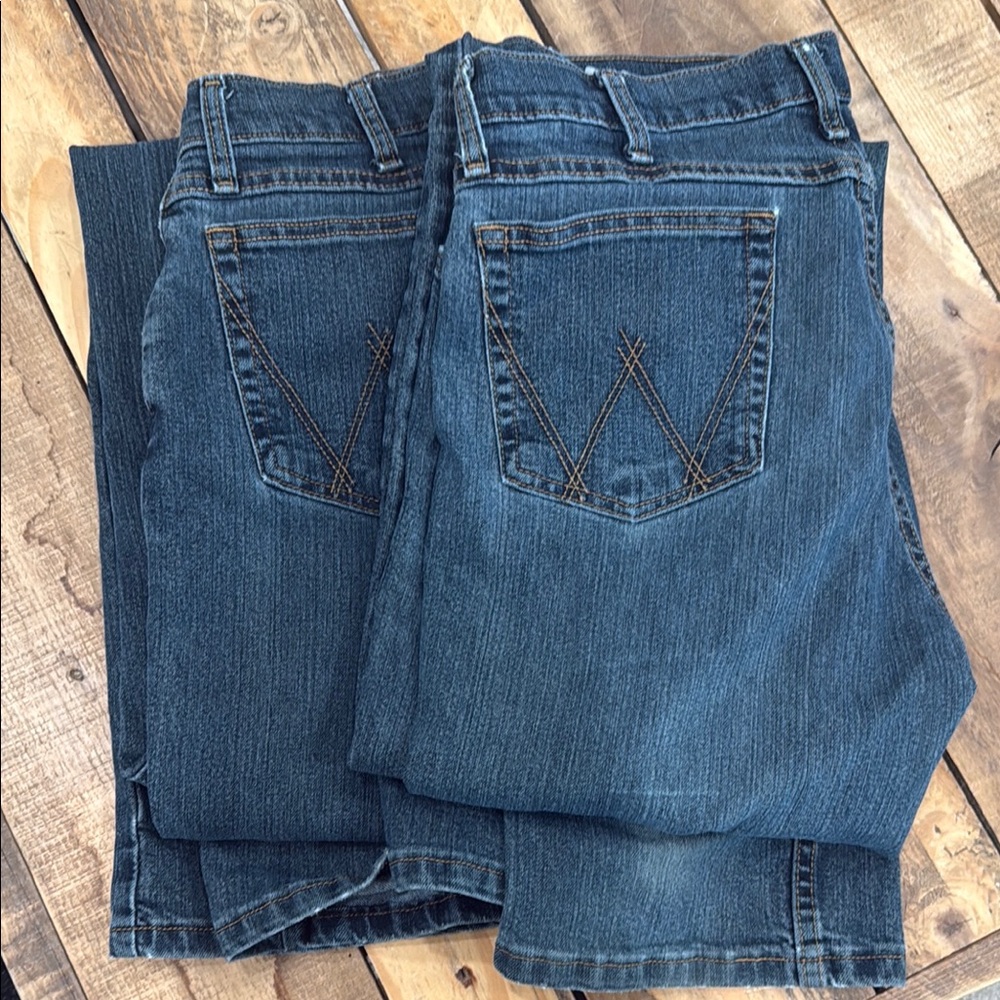 Wrangler 20x 02 Competition Advanced Comfort  - TWO Pairs 34 x 40 in listing